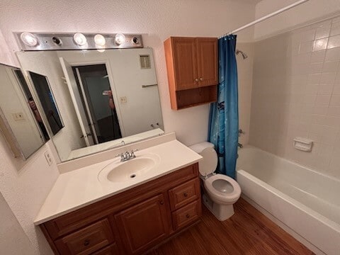 Building Photo - 10725 Braes Bend Dr