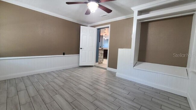 Building Photo - 1742 Cardinal Dr