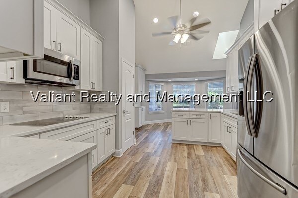 Building Photo - 13807 Carters Grove Ln