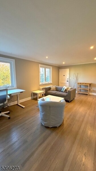 Building Photo - 48 Troy Dr