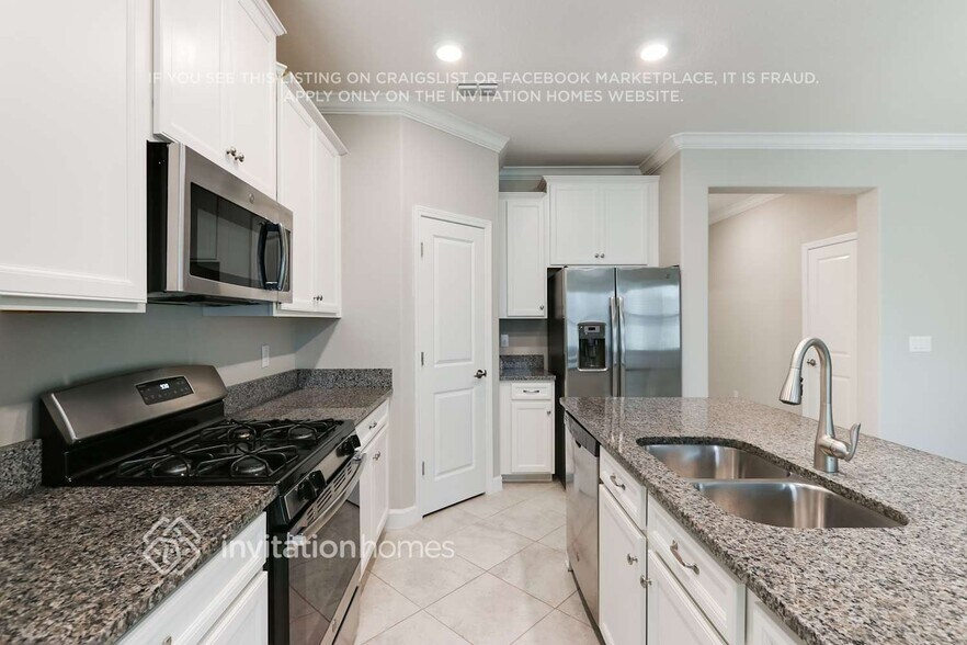 Building Photo - 24868 Lambrusco Loop