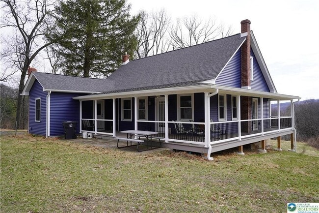 Building Photo - 655 Birch Dr