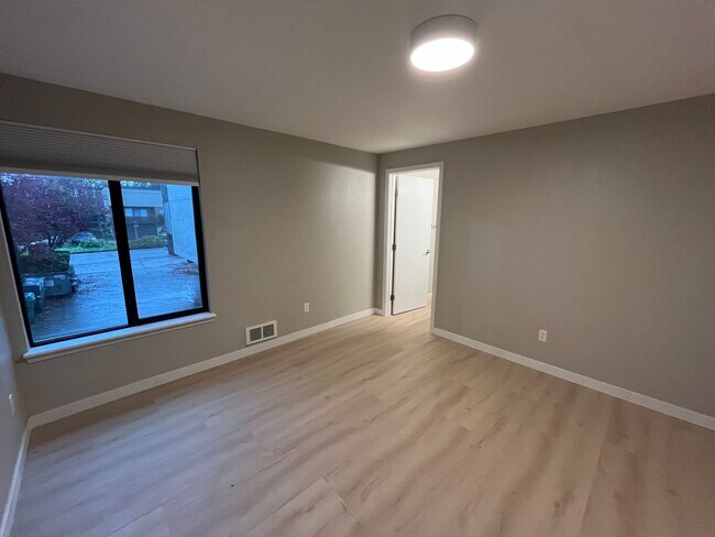 Interior Photo - 10740 Apartments