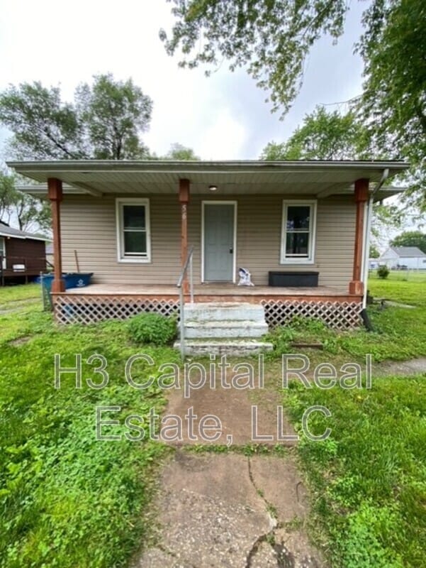 Primary Photo - 562 Wilson Ave