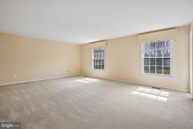 Building Photo - 6604 Tina Ln