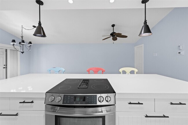 Building Photo - 3937 Arelia Dr