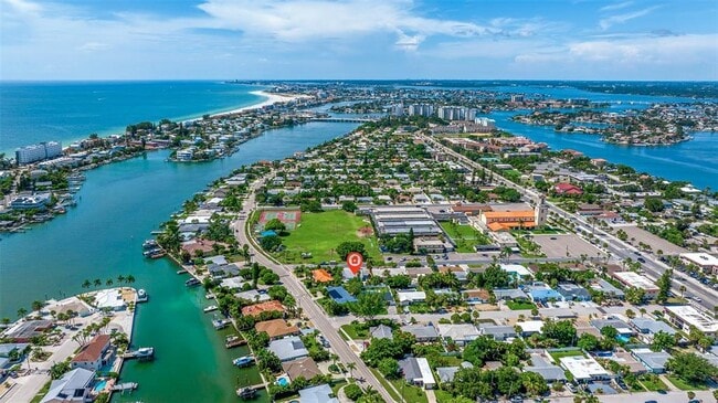 Building Photo - 490 82nd Ave