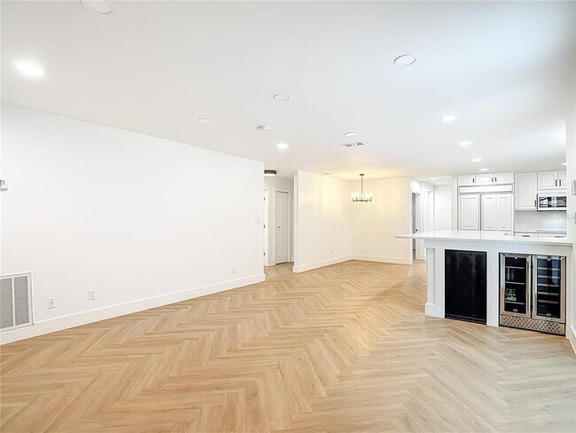 Building Photo - 13211 Pleasant Hill Farm Rd