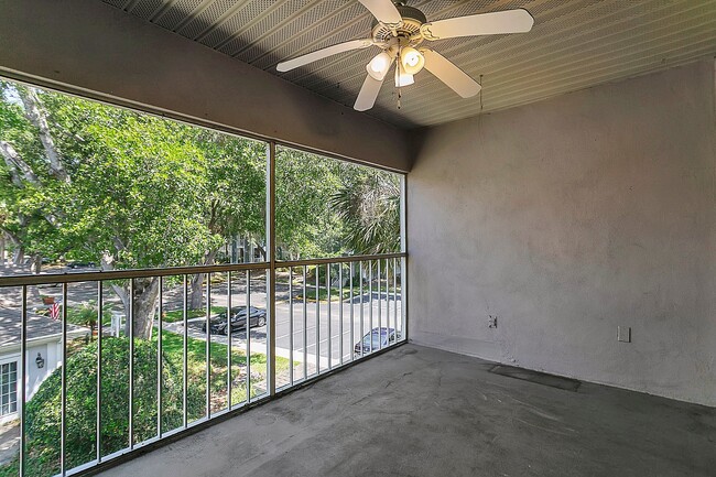 Building Photo - 1311 Clubside Dr
