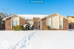 Building Photo - 609 NW 139th St