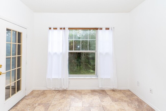 Building Photo - 13115 Harbour Vista Cir