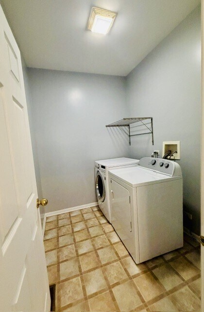 Building Photo - 2331 Wilson Creek Cir