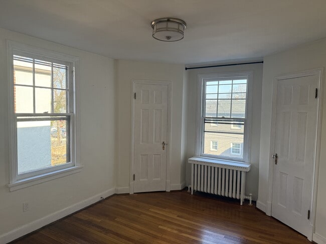 Building Photo - 3503 Hanover Ave