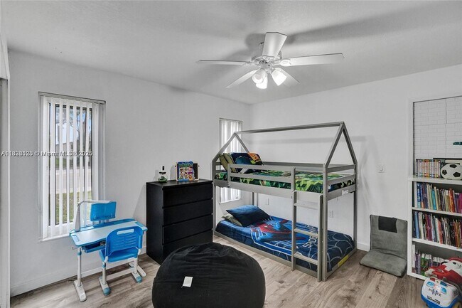 Building Photo - 13200 SW 12th St