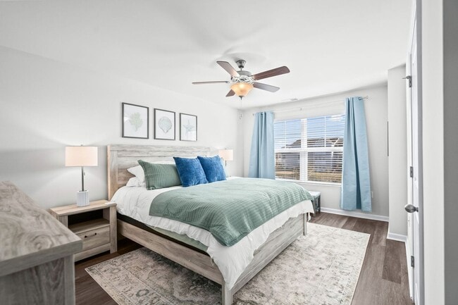 Building Photo - All Inclusive Seasonal Rental Available January 5-March 31st.