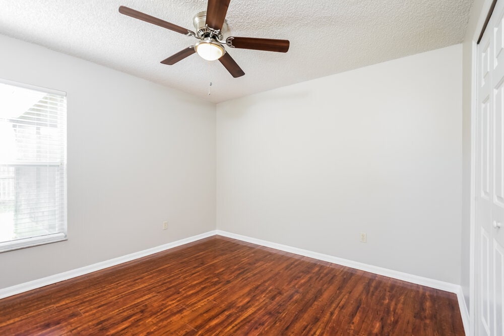 Building Photo - 4331 Boca Woods Dr