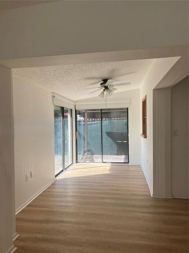 Building Photo - 6834 SW 128th Pl