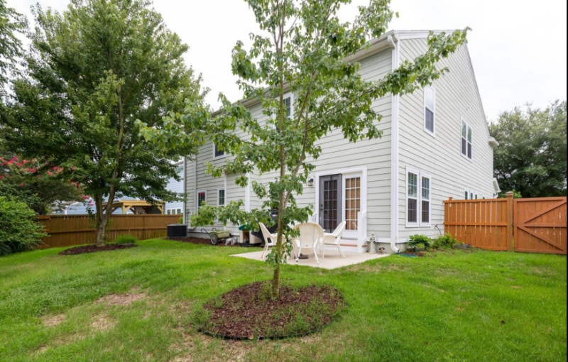 Building Photo - 430 Sanders Farm Ln