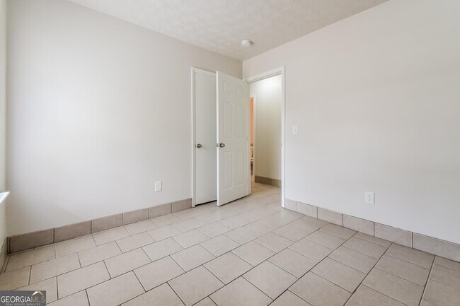 Building Photo - 2989 Knollberry Ln