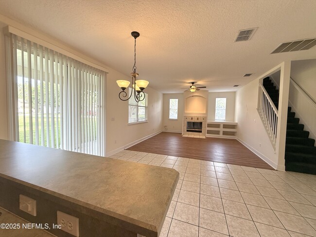 Building Photo - 2080 Trailing Pines Way