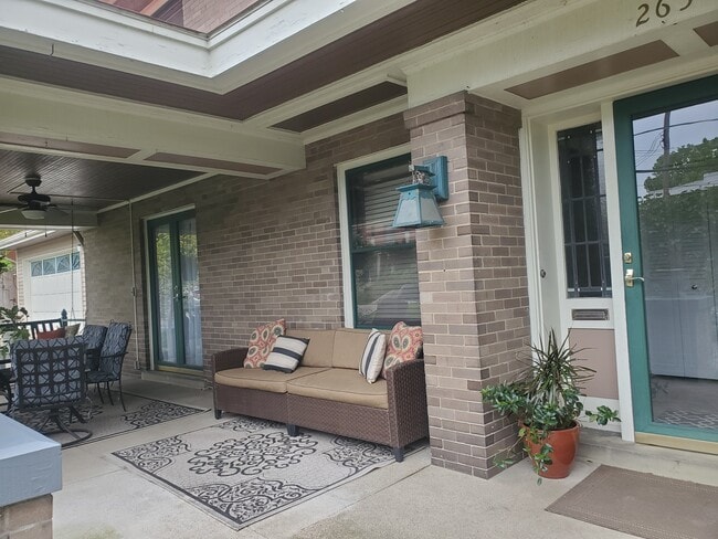 Front Porch - 263 Senator Pl