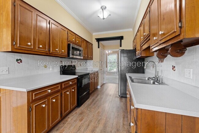 Building Photo - 344 Folkstone Cir