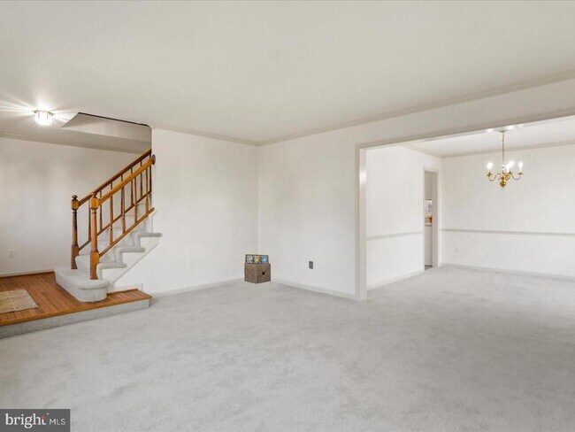 Building Photo - 7004 Dreams Way Ct