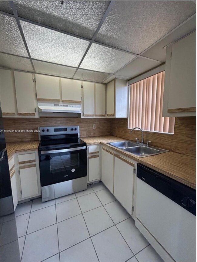 Building Photo - 15471 SW 80th St