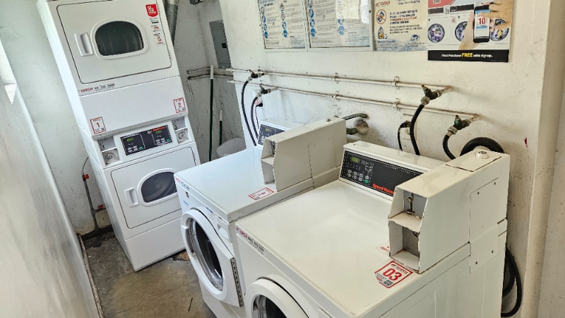 Building Photo - 14926 Hawthorne Blvd