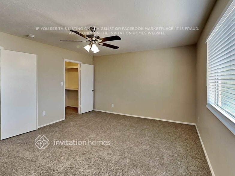 Building Photo - 3713 W Michigan Ave