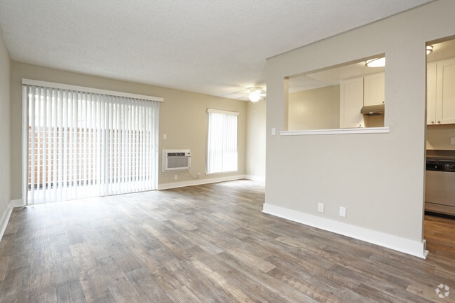 Living Room - Shoreline 1841