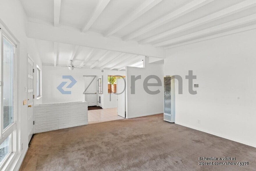 Building Photo - 789 Manzanita Ave