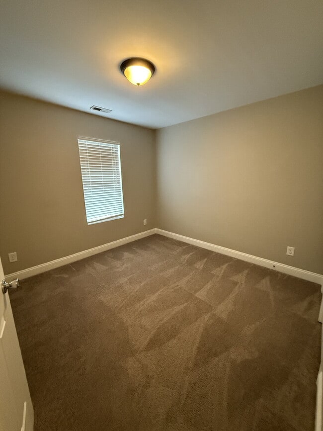 Building Photo - 4506 Coral Dr