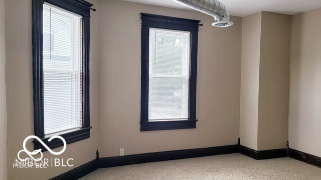 Building Photo - 502 E Main St