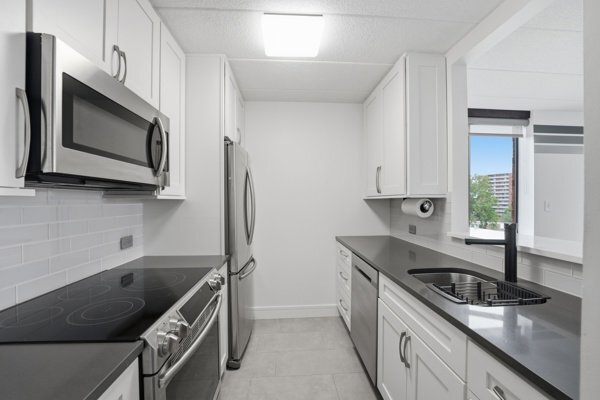 Building Photo - 75 Kristin Cir