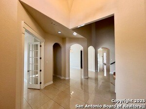 Building Photo - 2607 Seal Pointe