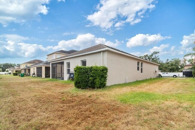 Building Photo - Spacious 4 bed, 3 Bath Terra Bella Home fo...