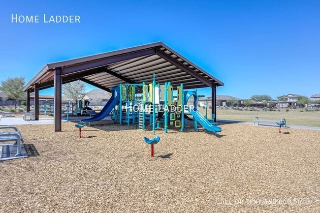 Building Photo - 17823 W Via De Luna Dr