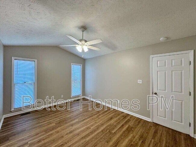 Building Photo - 6948 Callahan Cir