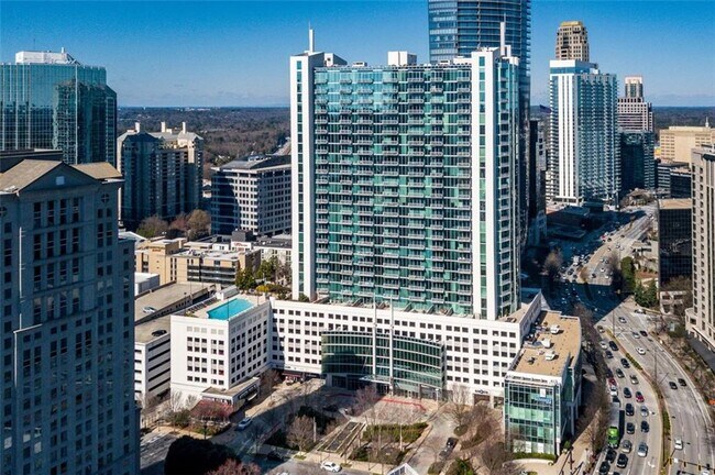 Building Photo - 3324 Peachtree Rd