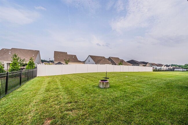 Building Photo - 535 Cumberland Pointe Ln