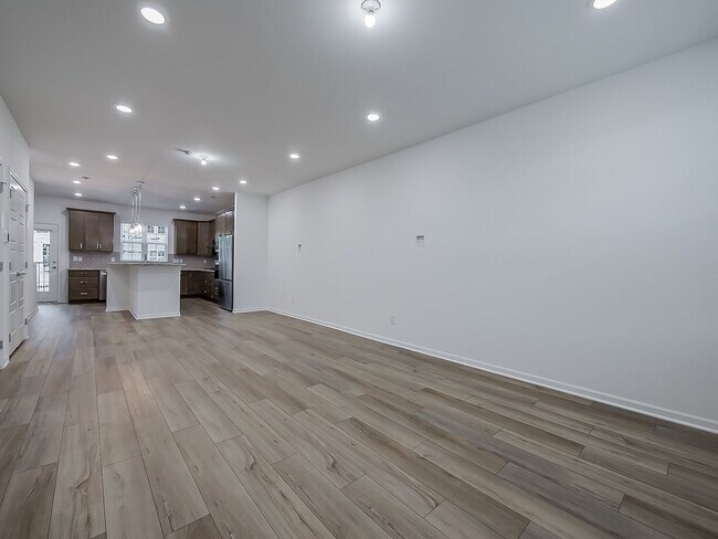 Building Photo - AVAILABLE NOW! Brand New Construction in P...