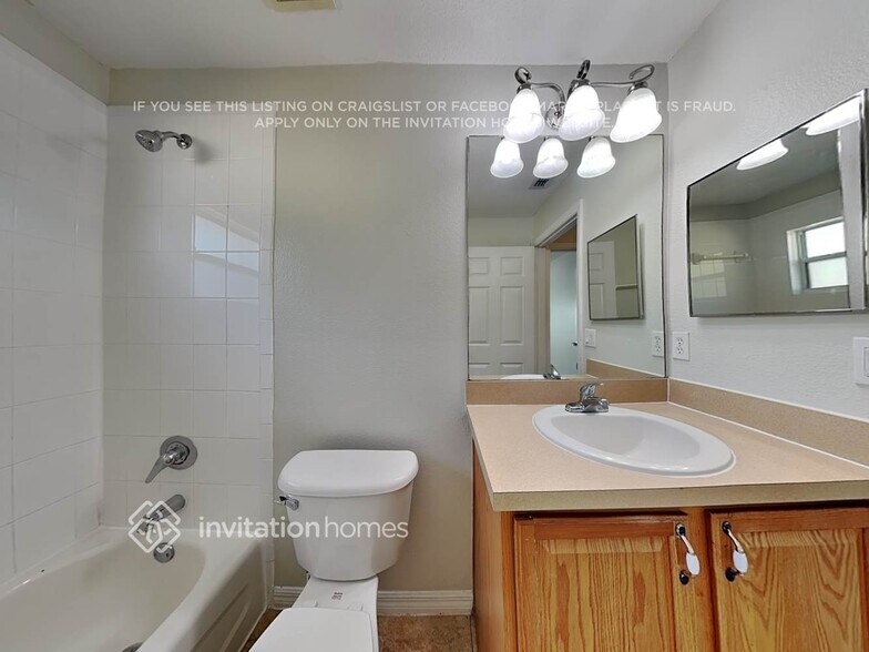 Building Photo - 10454 Paradise Bay Ct