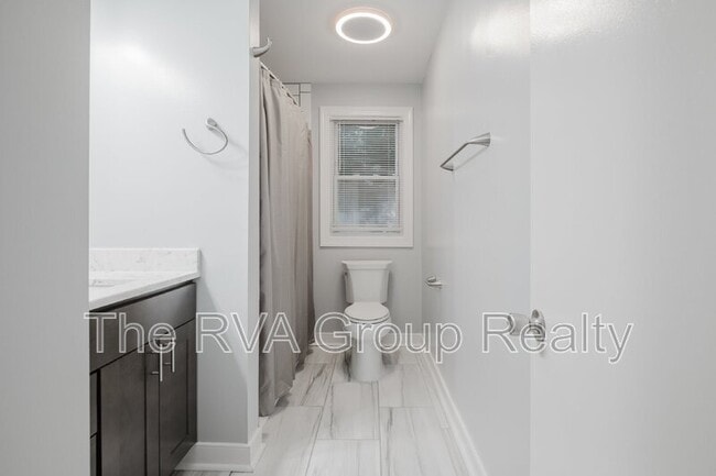 Building Photo - 4930 Bethlehem Rd