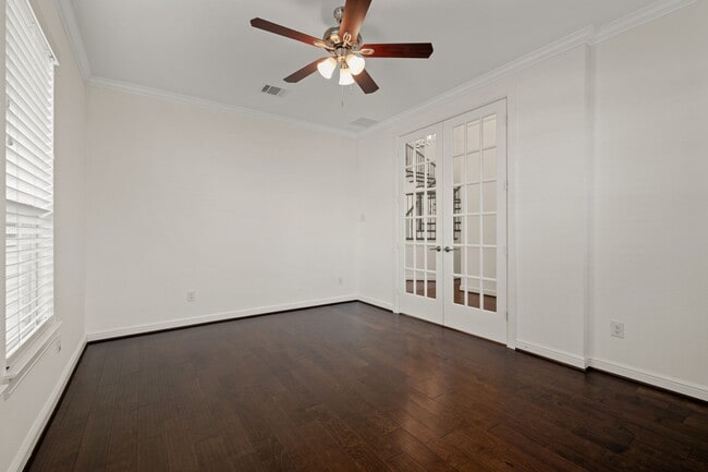 Building Photo - 4055 Woodland Meadow Dr