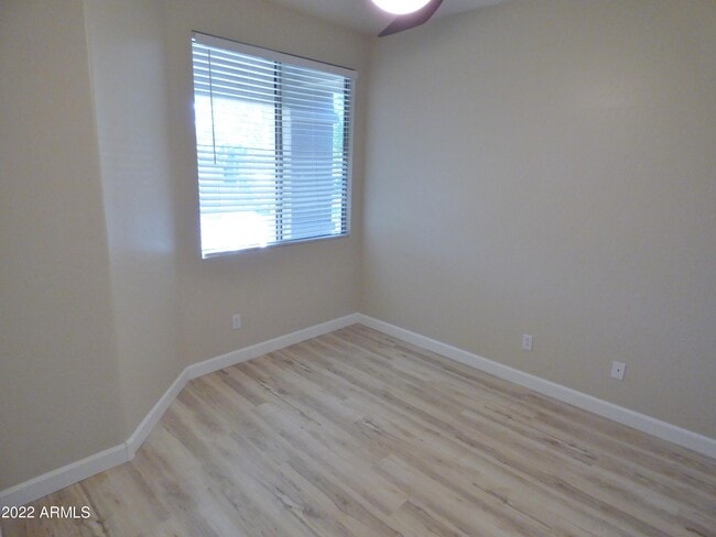 Building Photo - 17620 W East Wind Ave