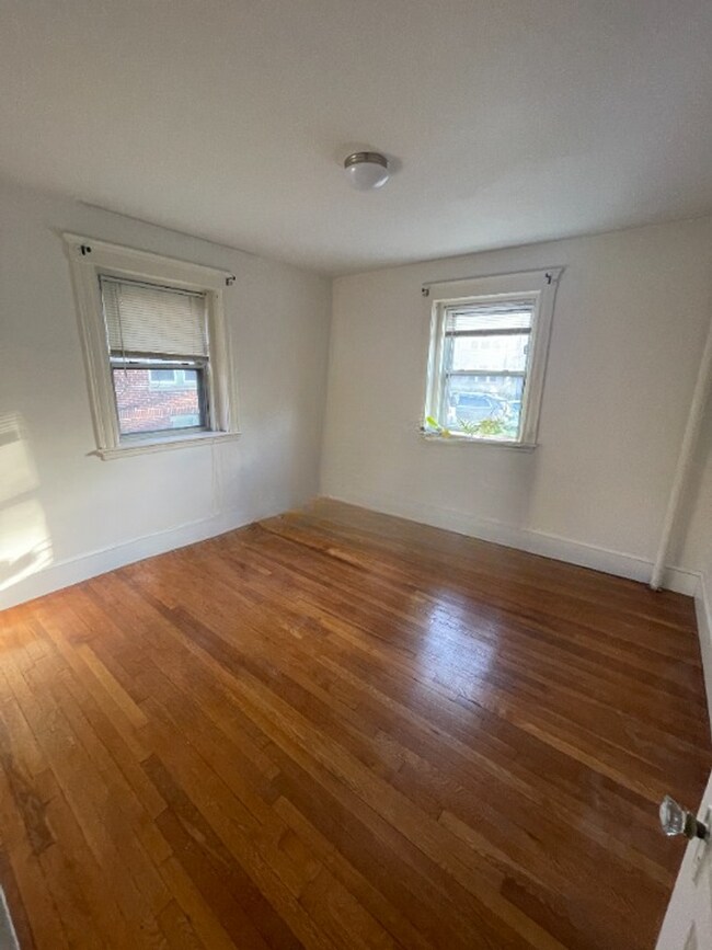 Building Photo - JP one bedroom AUG