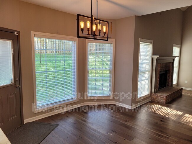 Building Photo - 506 Towne Ridge Way