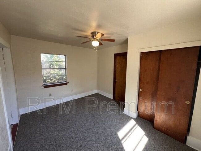 Building Photo - 13363 Sunshine Rd