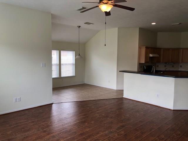 Building Photo - 1611 Mills Pass Way
